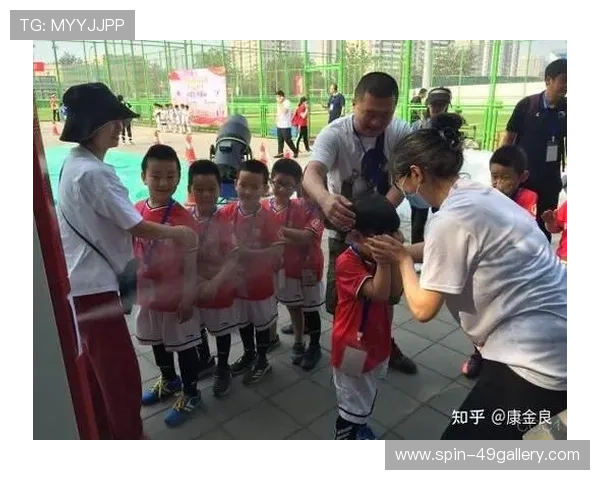 如何通过球员交换达成足球队换星计划签约及相关操作流程